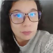 Profesora de español dictó clases a todas las edades